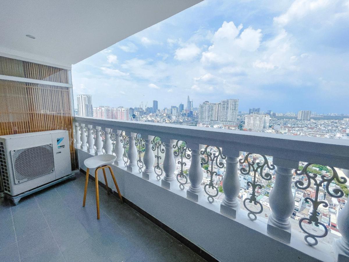 Tokyo 86 Penthouse - Rooftop Garden Central City Apartment โฮจิมินห์ซิตี้ ภายนอก รูปภาพ